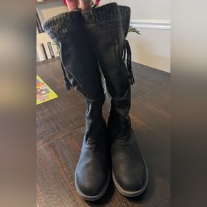 Muk Luks Black Boots Size 9